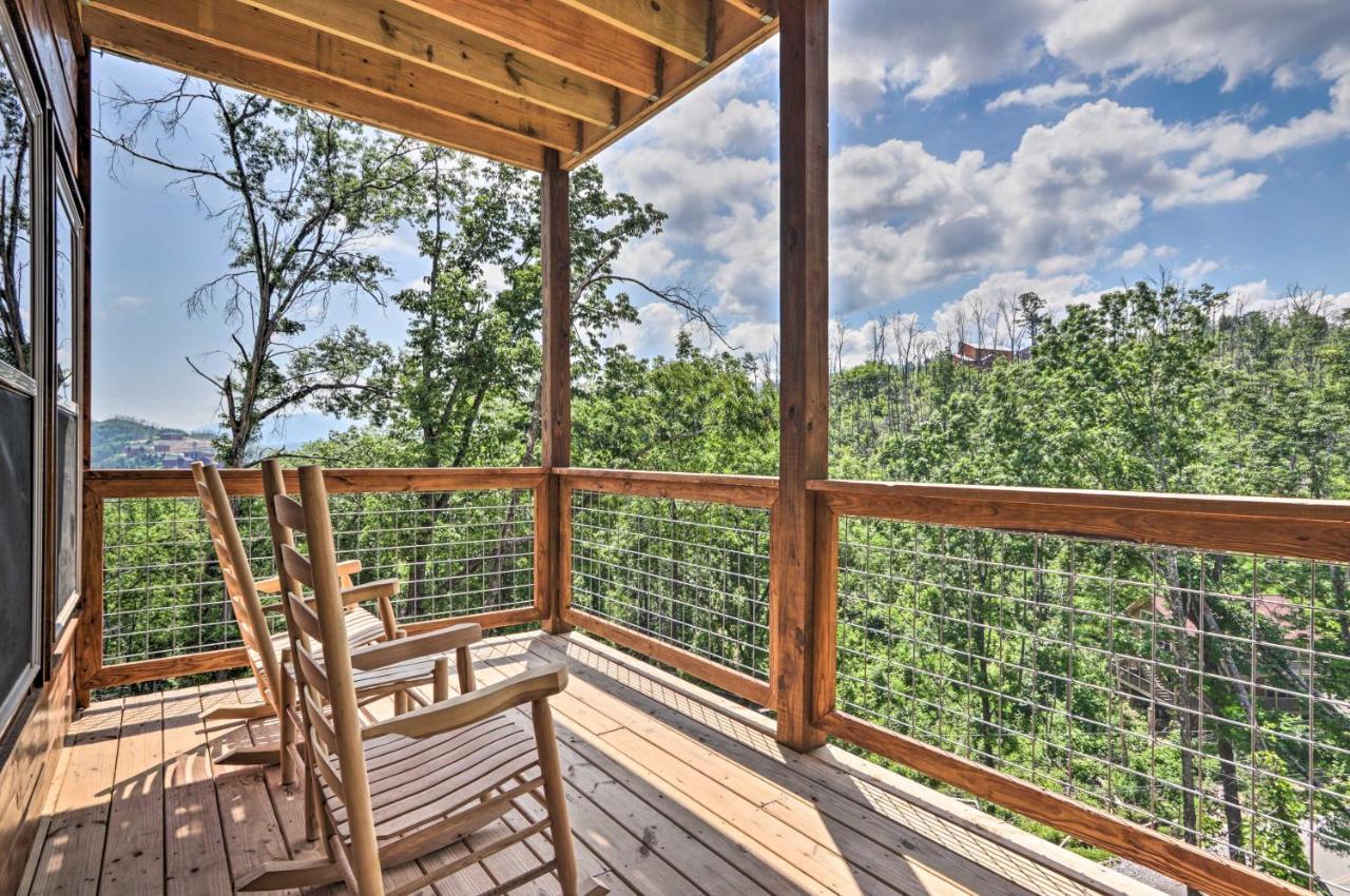 Modern Cabin With Hot Tub And Game Room In Gatlinburg! Exterior foto