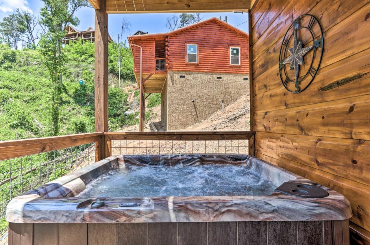 Modern Cabin With Hot Tub And Game Room In Gatlinburg! Exterior foto